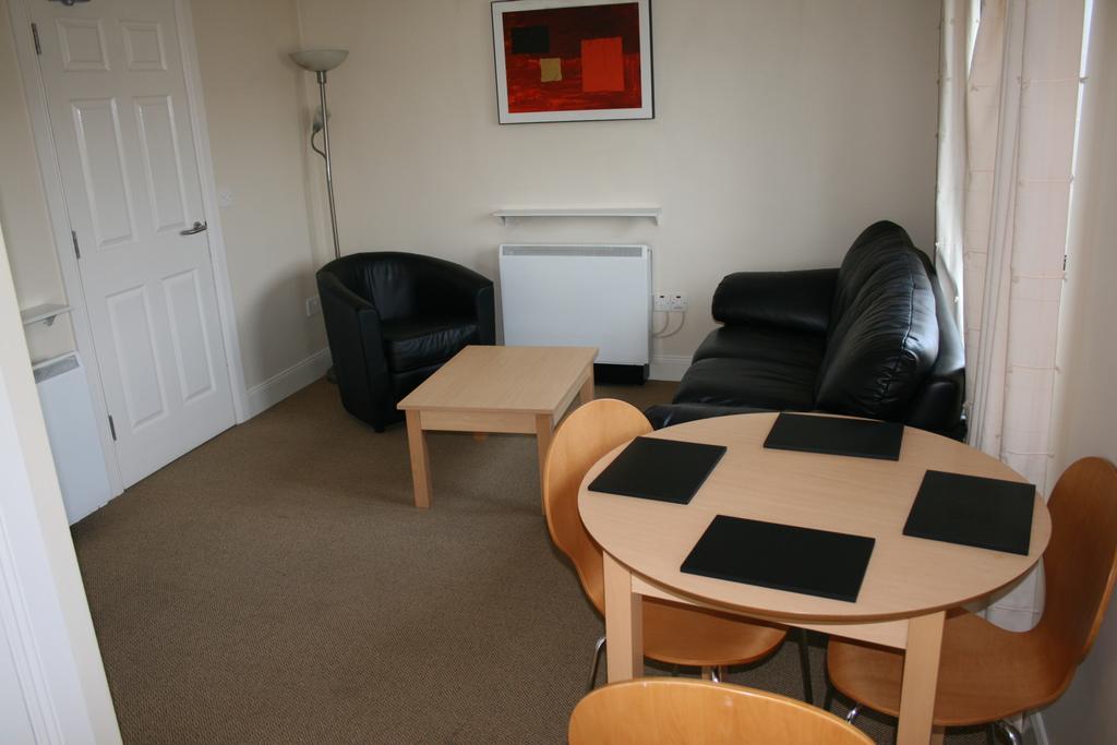 Ballyraine Self Catering 莱特肯尼 客房 照片